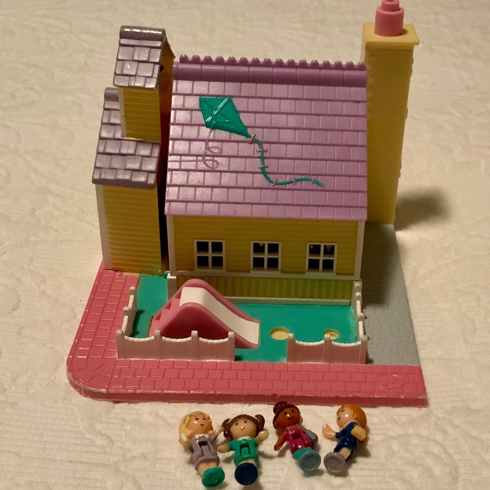 Vintage Polly Pocket Schoolhouse, Complete Set